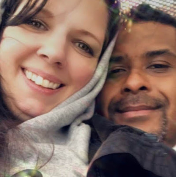 Meet your Posher, Heather - Picture 1 of 1